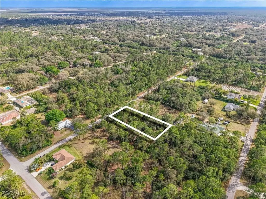 2017 Grant Avenue Alva FL 33920