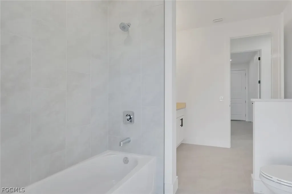 131 NW 7th Terrace Cape Coral FL 33993