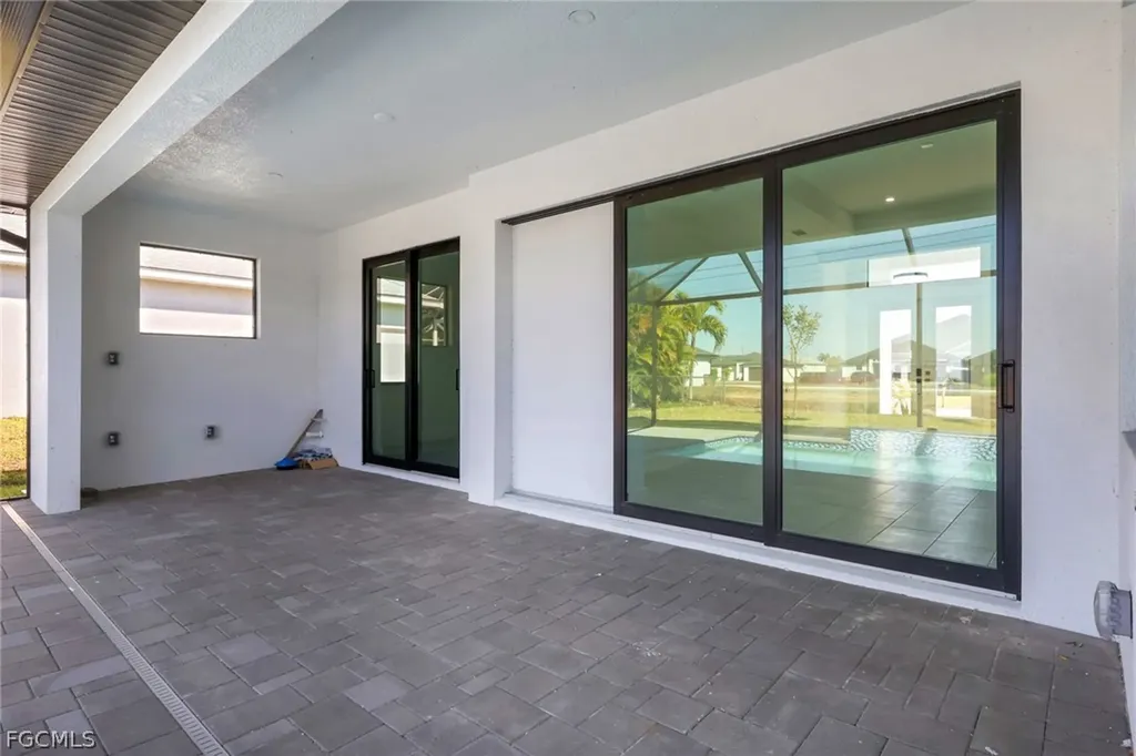 131 NW 7th Terrace Cape Coral FL 33993