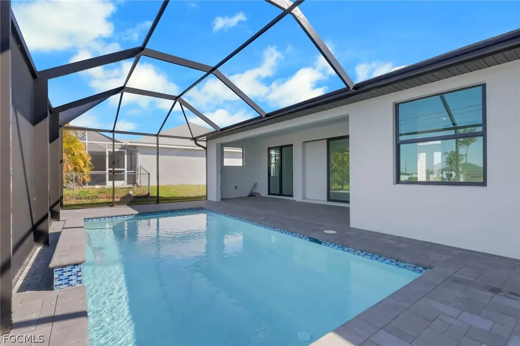 131 NW 7th Terrace Cape Coral FL 33993