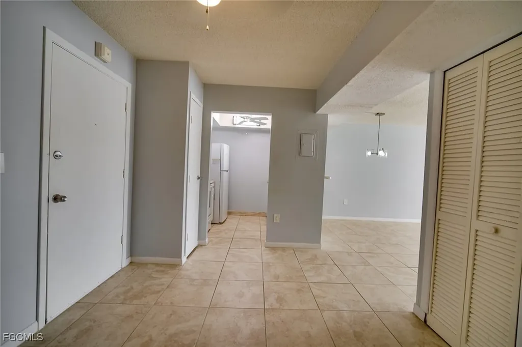 3706 Broadway Fort Myers FL 33901