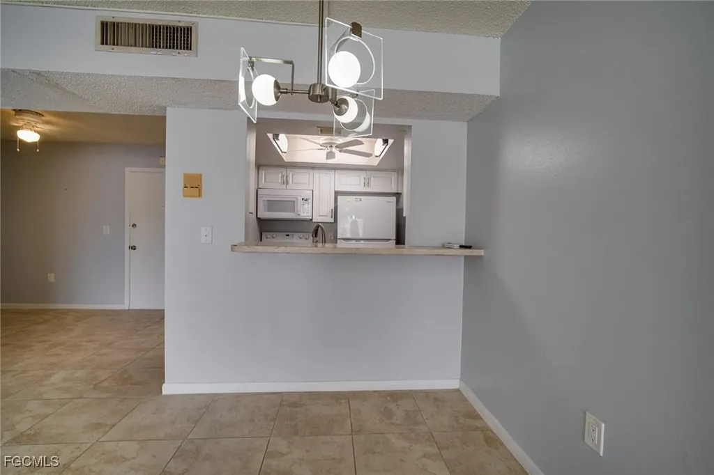 3706 Broadway Fort Myers FL 33901