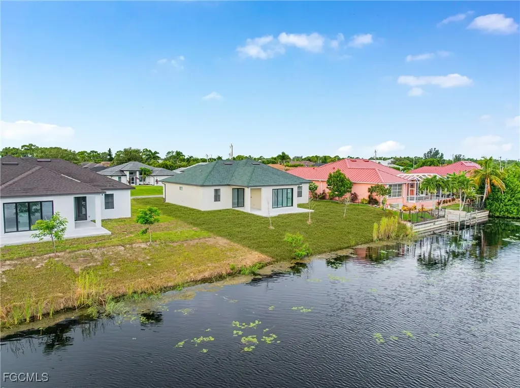 2511 NW 25th Street Cape Coral FL 33993