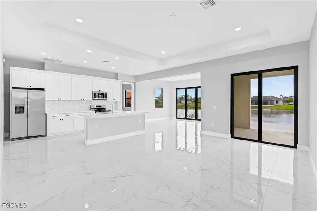 2511 NW 25th Street Cape Coral FL 33993