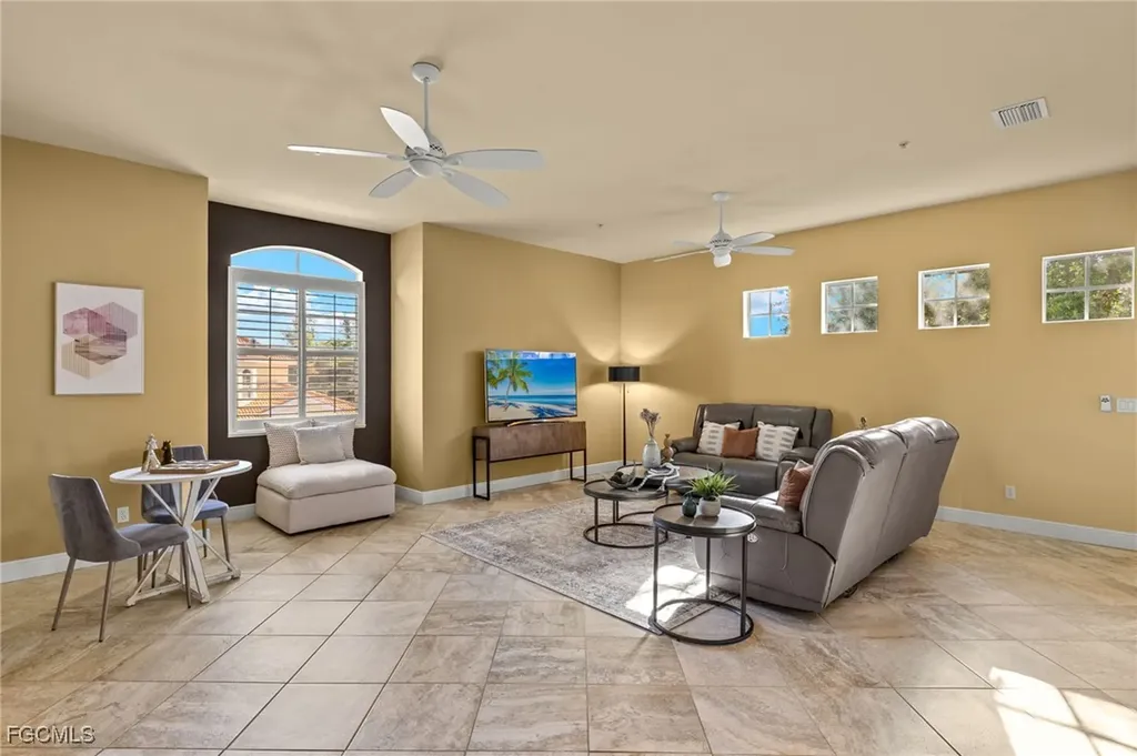 5920 Tarpon Gardens Circle Cape Coral FL 33914