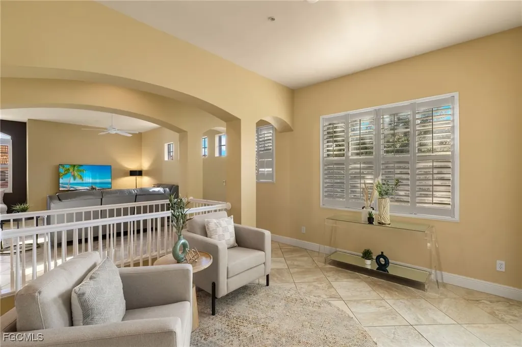 5920 Tarpon Gardens Circle Cape Coral FL 33914