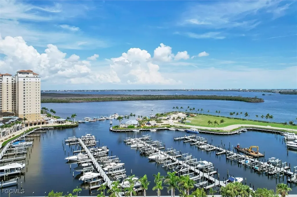 5920 Tarpon Gardens Circle Cape Coral FL 33914