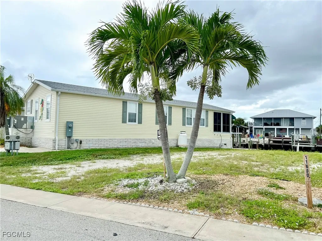 11600 Dogwood Lane Fort Myers Beach FL 33931