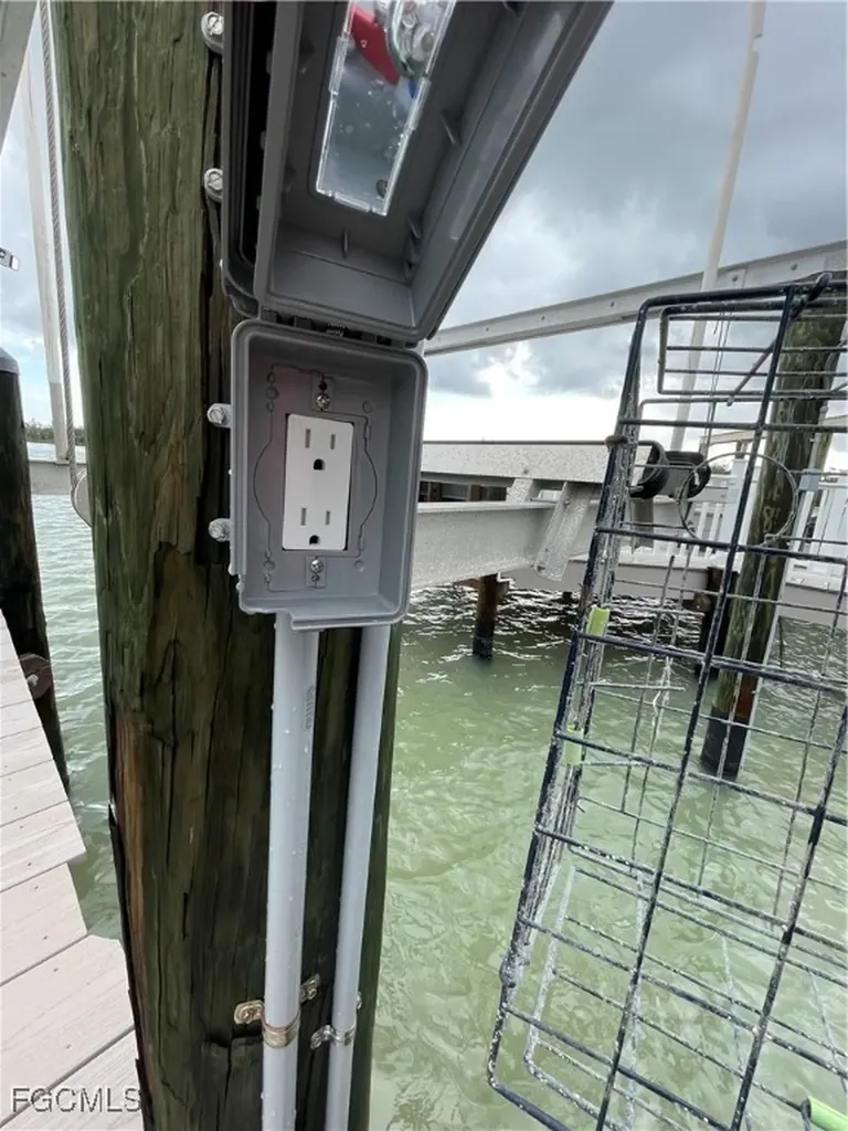 25730 Hickory Boulevard Bonita Springs FL 34134