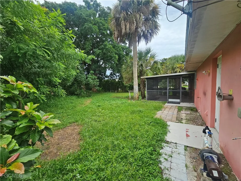 129 Highview Avenue Lehigh Acres FL 33936