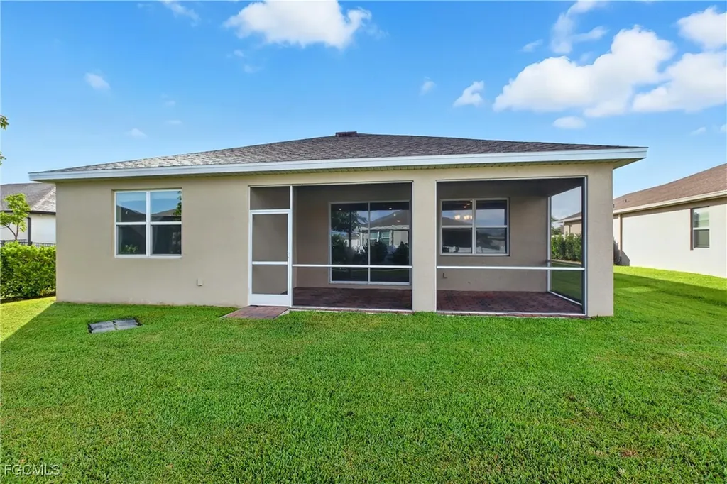 3226 Baravaldo Circle Cape Coral FL 33909
