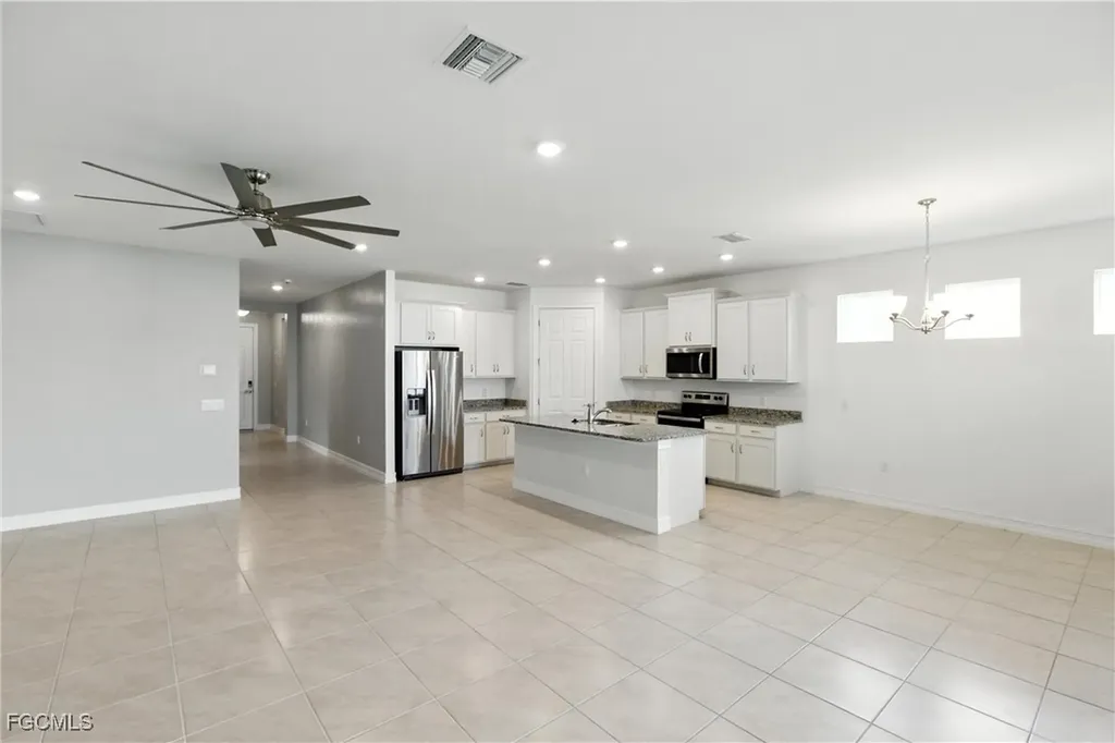 3226 Baravaldo Circle Cape Coral FL 33909