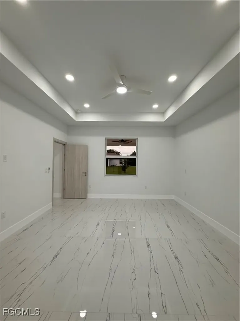 2807 40th Street W Lehigh Acres FL 33971-2038