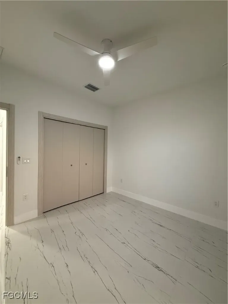 2807 40th Street W Lehigh Acres FL 33971-2038