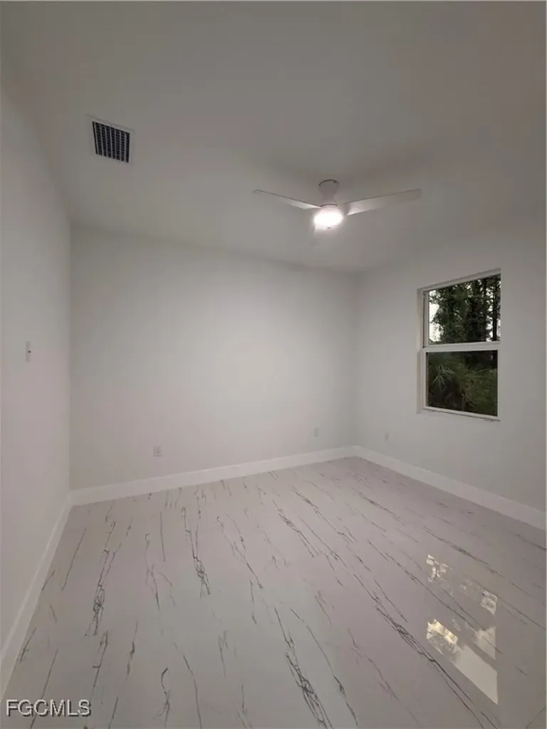 2807 40th Street W Lehigh Acres FL 33971-2038