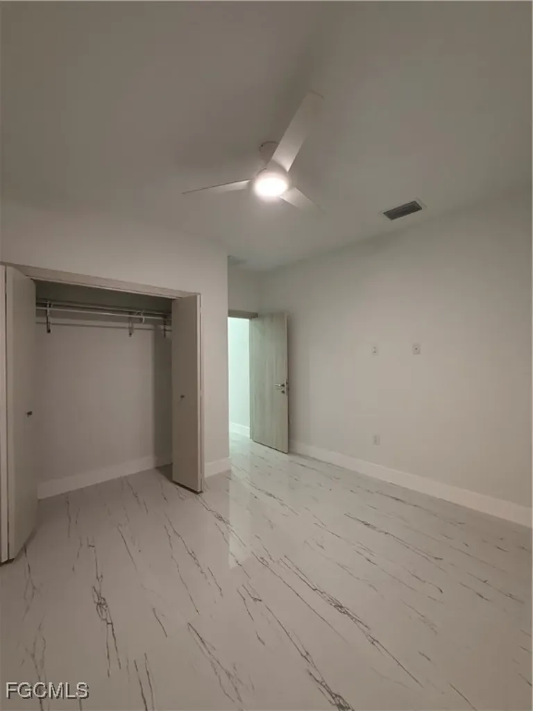 2807 40th Street W Lehigh Acres FL 33971-2038