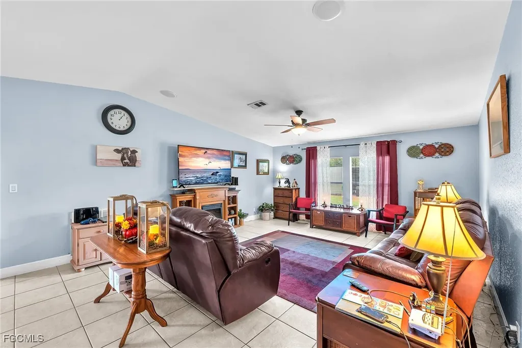 4936 Steve Reeves Lane Plant City FL 33565