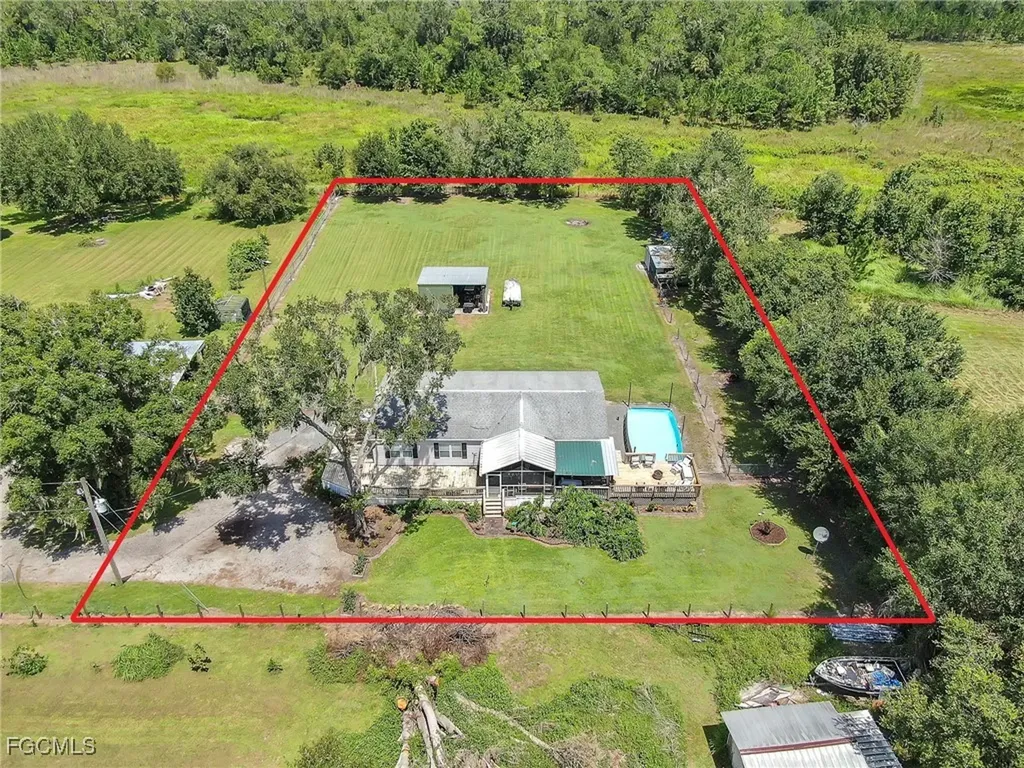 4936 Steve Reeves Lane Plant City FL 33565