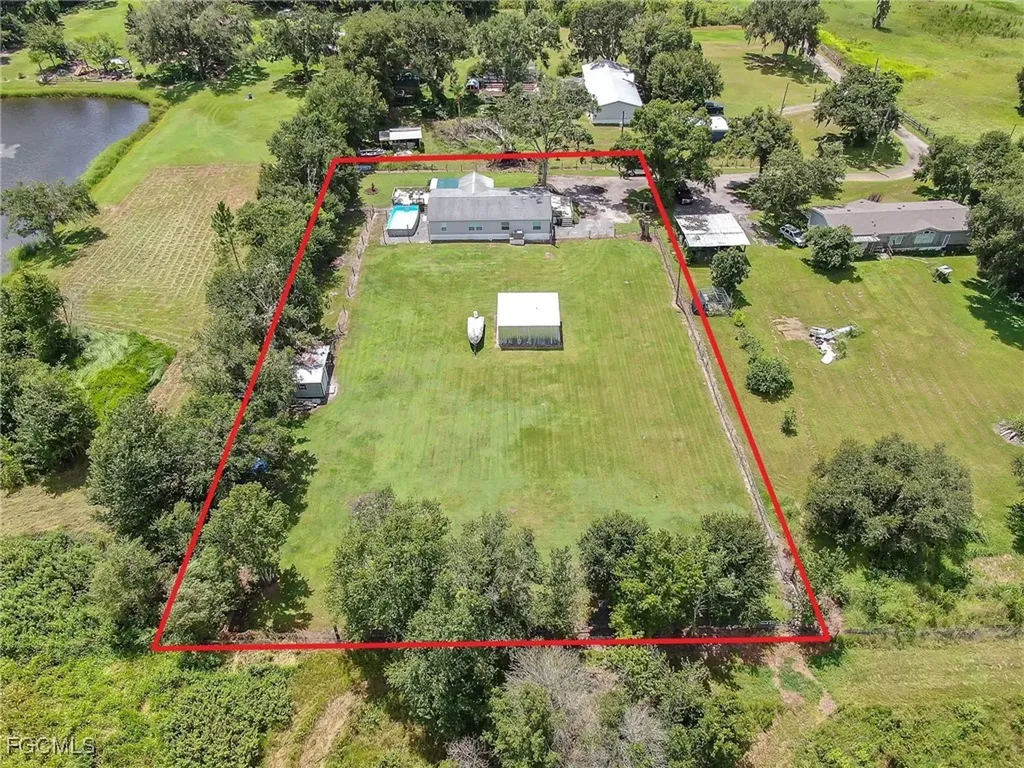 4936 Steve Reeves Lane Plant City FL 33565