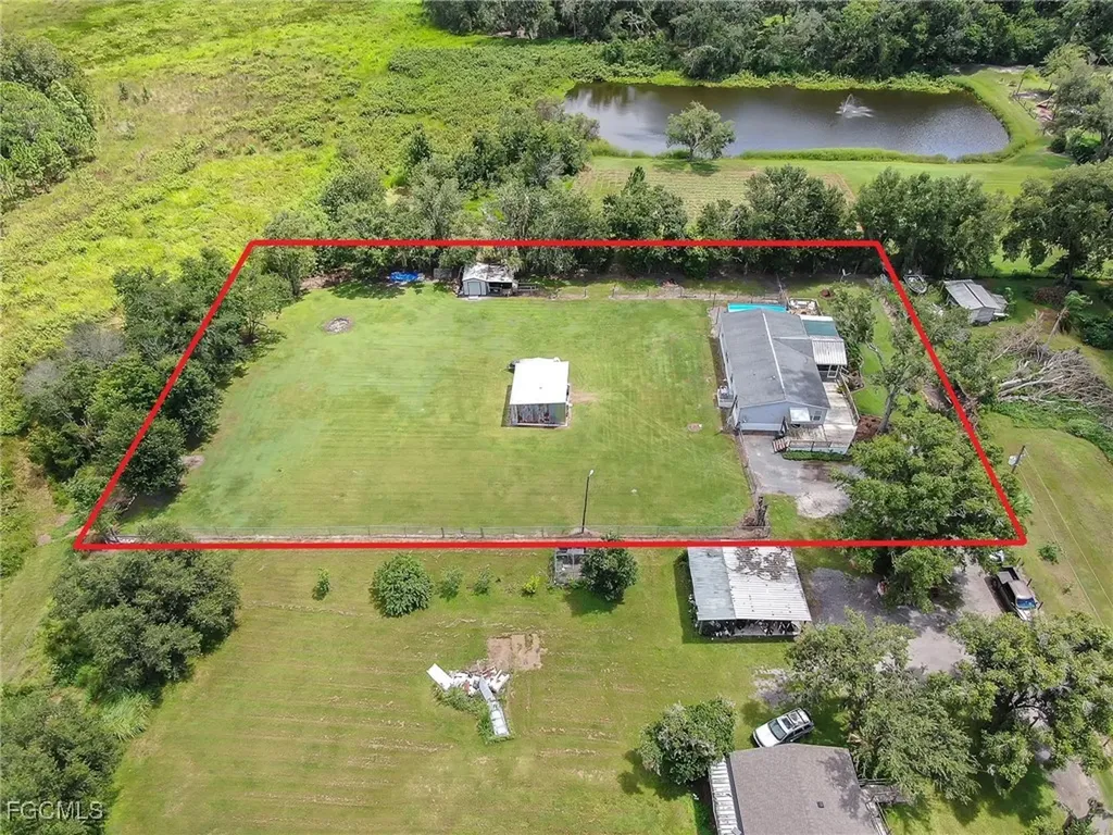 4936 Steve Reeves Lane Plant City FL 33565