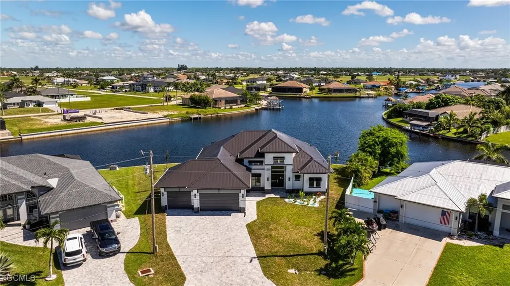 1255 NW 35th Avenue Cape Coral FL 33993