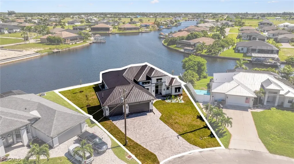 1255 NW 35th Avenue Cape Coral FL 33993