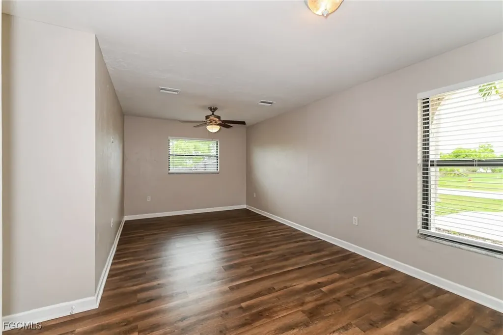 1304 SE 19th Street Cape Coral FL 33990