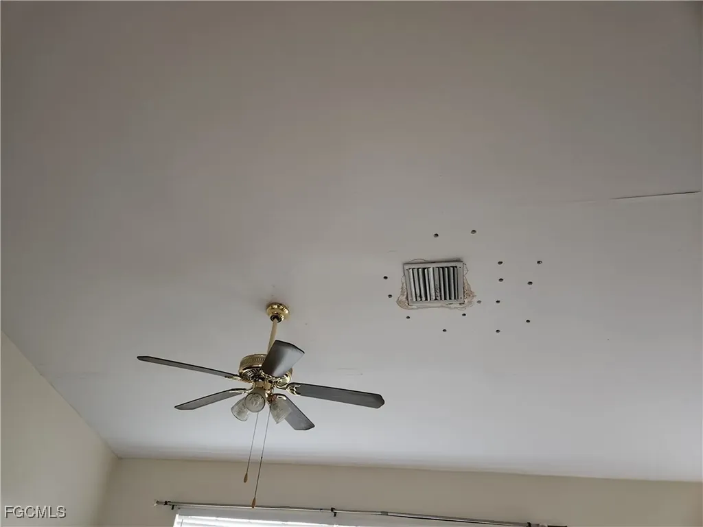 621 SW 21st Lane Cape Coral FL 33991