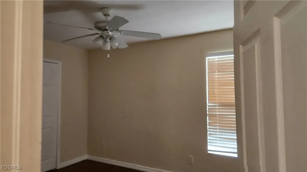 621 SW 21st Lane Cape Coral FL 33991