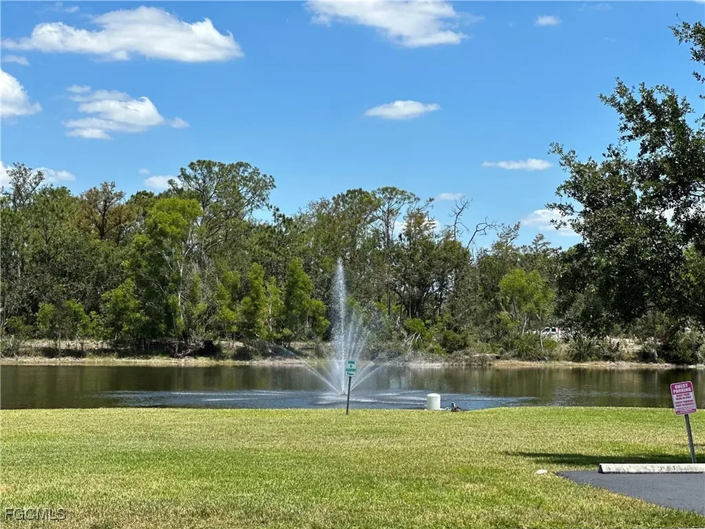 3627 Pine Oak Circle Fort Myers FL 33916
