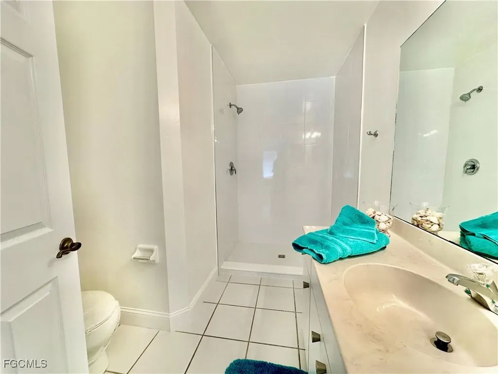 3627 Pine Oak Circle Fort Myers FL 33916
