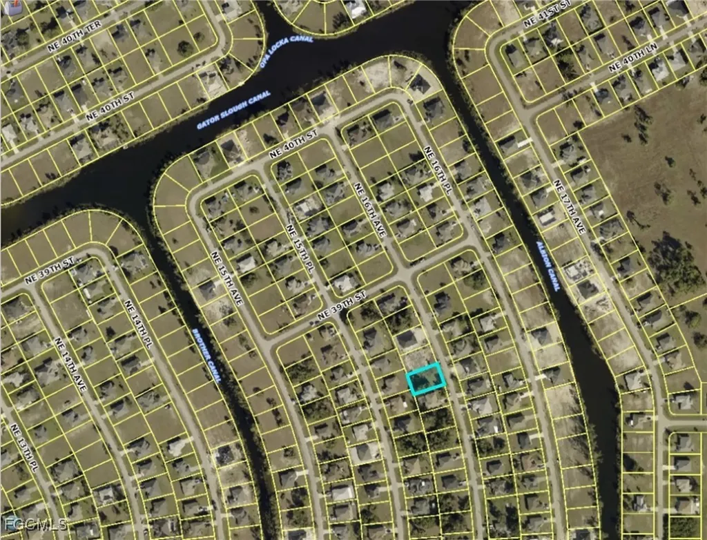 3746 NE 16th Avenue Cape Coral FL 33909