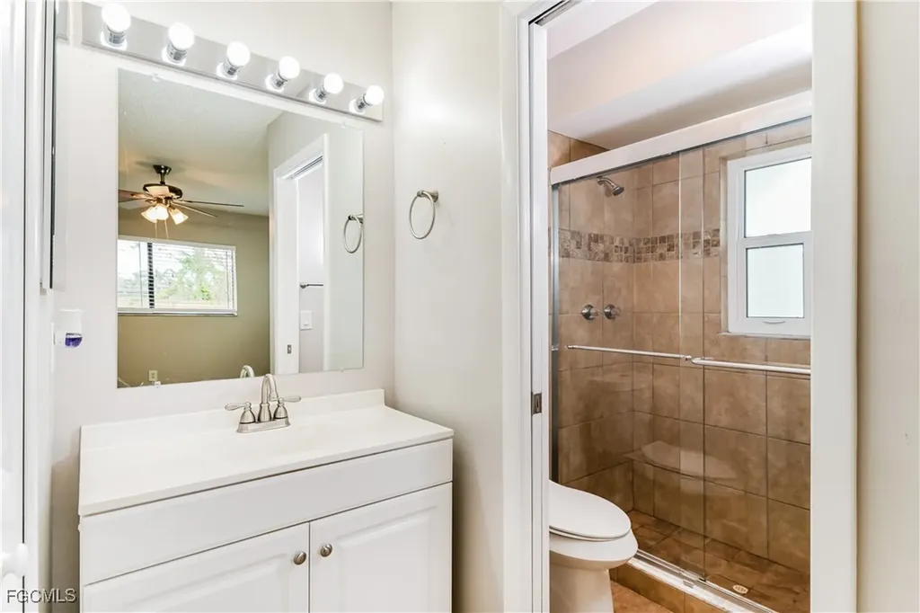 1005 SW 22nd Terrace Cape Coral FL 33991