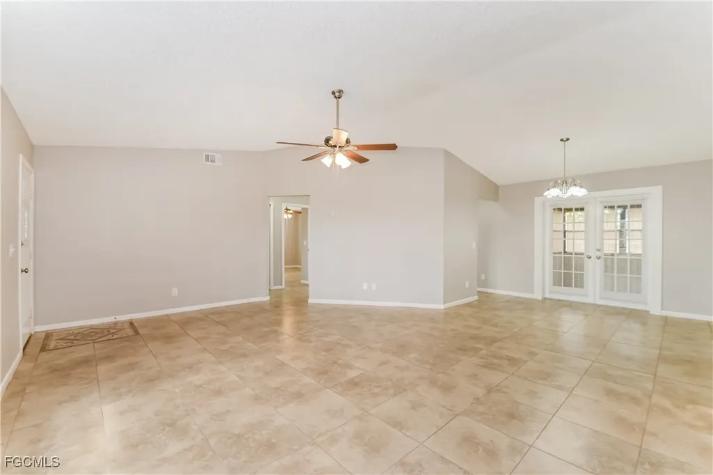 1005 SW 22nd Terrace Cape Coral FL 33991