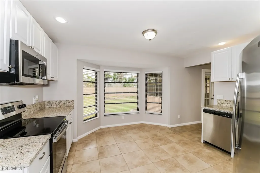 1005 SW 22nd Terrace Cape Coral FL 33991