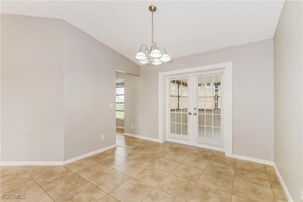 1005 SW 22nd Terrace Cape Coral FL 33991