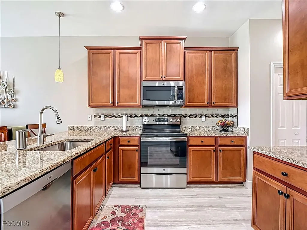 3884 Burrfield Street Fort Myers FL 33916