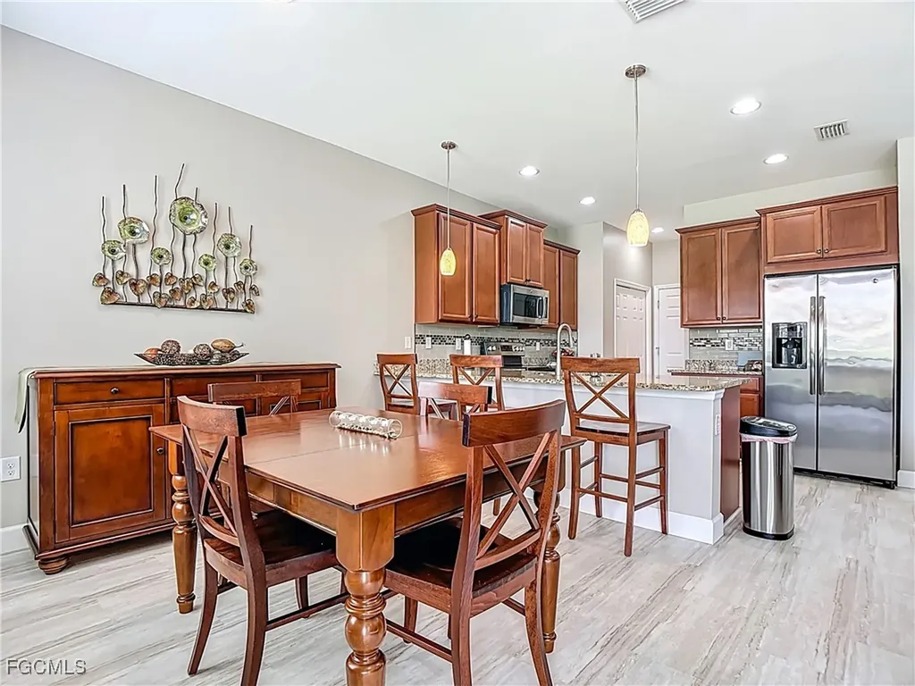 3884 Burrfield Street Fort Myers FL 33916