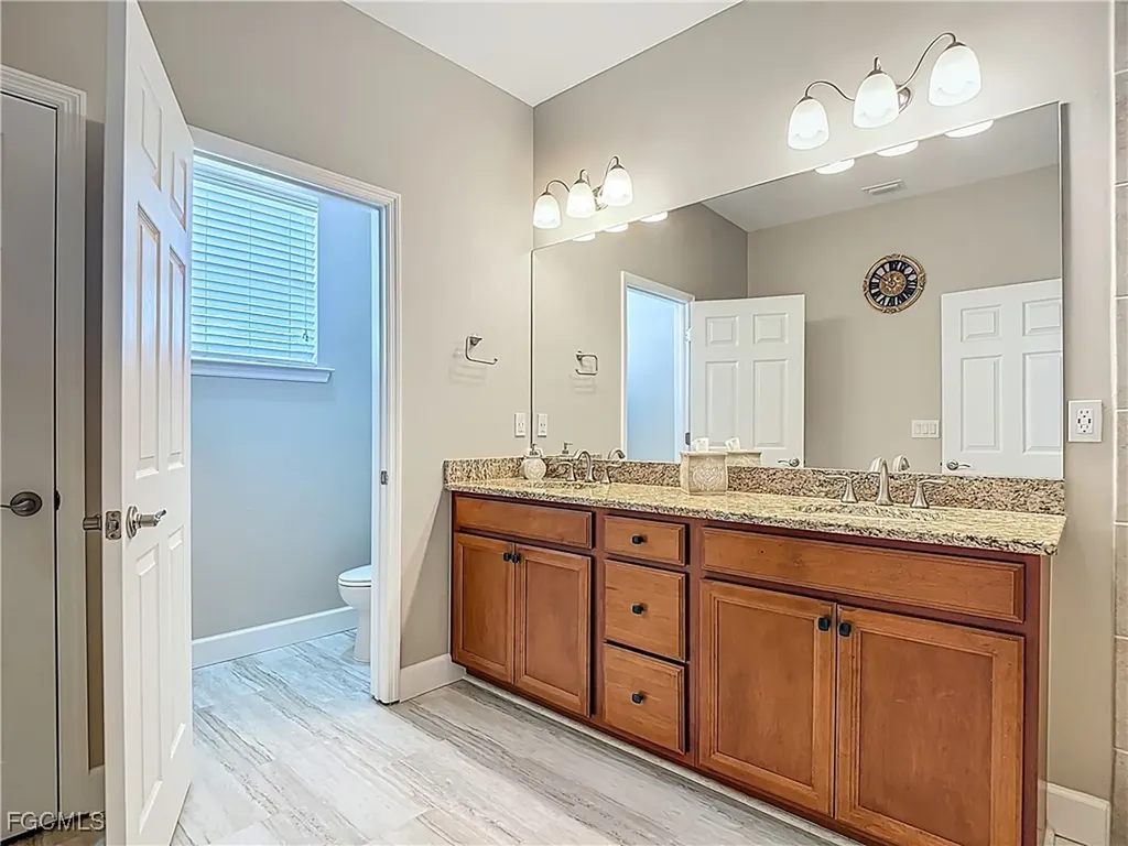 3884 Burrfield Street Fort Myers FL 33916