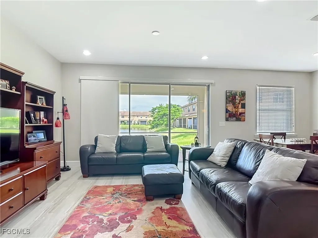 3884 Burrfield Street Fort Myers FL 33916
