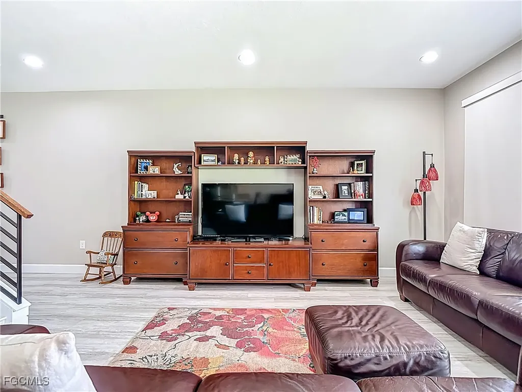 3884 Burrfield Street Fort Myers FL 33916