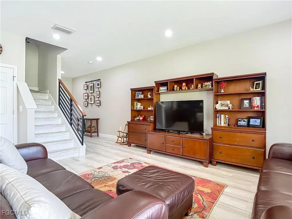 3884 Burrfield Street Fort Myers FL 33916