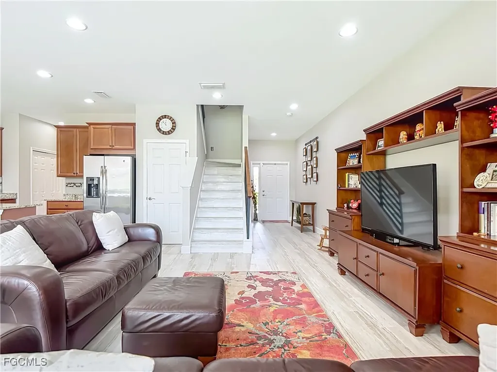3884 Burrfield Street Fort Myers FL 33916