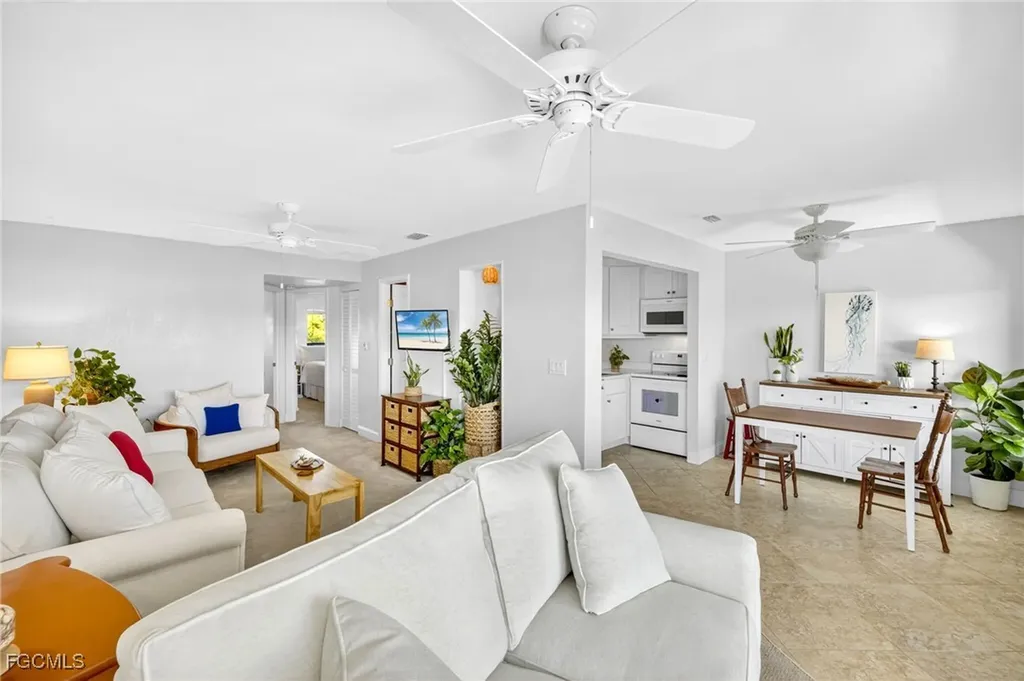 1250 Tennisplace Court Sanibel FL 33957