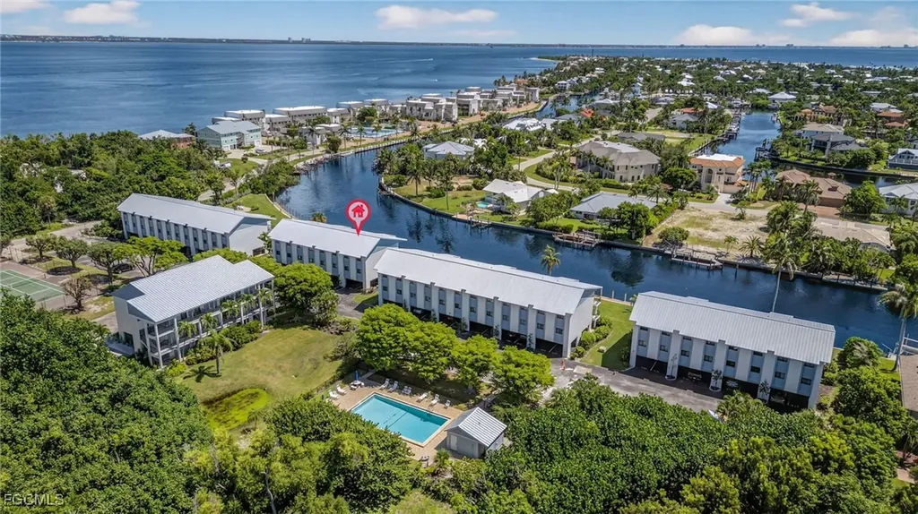 1250 Tennisplace Court Sanibel FL 33957