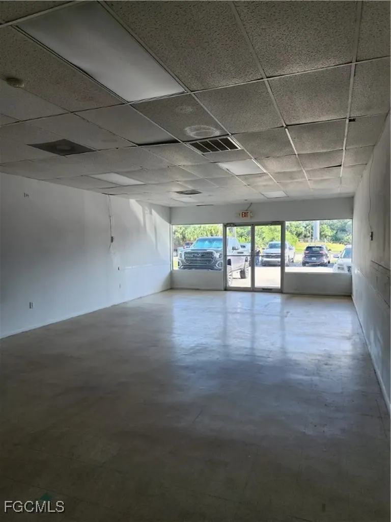 710 Pondella Road North Fort Myers FL 33903