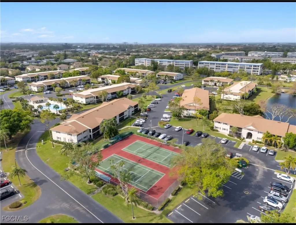 8171 S Woods Circle Fort Myers FL 33919