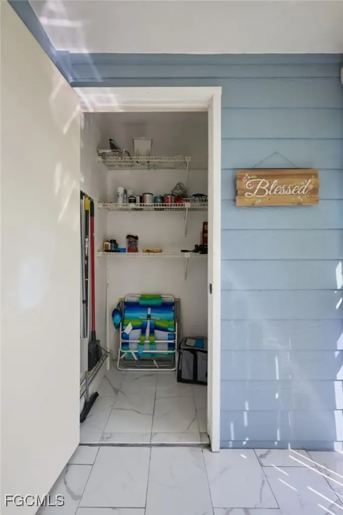 8171 S Woods Circle Fort Myers FL 33919