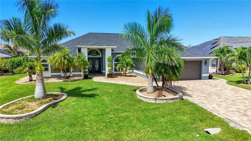 1062 SE 21st Avenue Cape Coral FL 33990