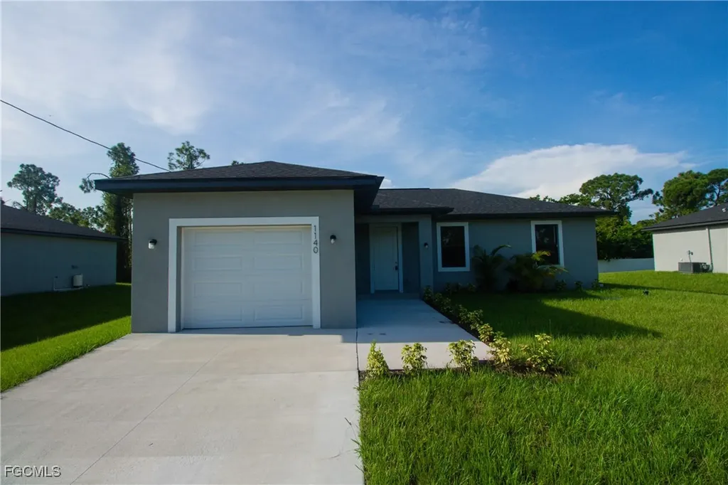 1140 Darling Street E Lehigh Acres FL 33974